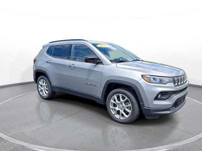 2023 Jeep Compass Latitude Lux 4x4