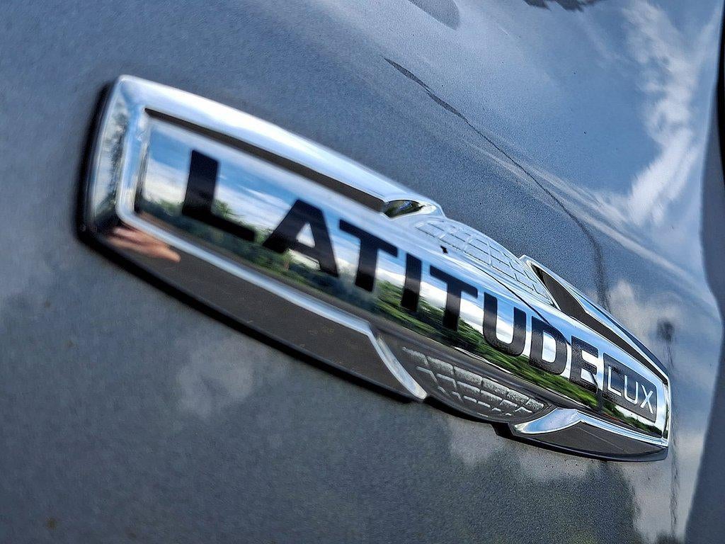 2023 Jeep Compass Latitude Lux 4x4