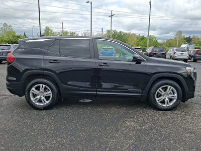 2024 GMC Terrain FWD SLE