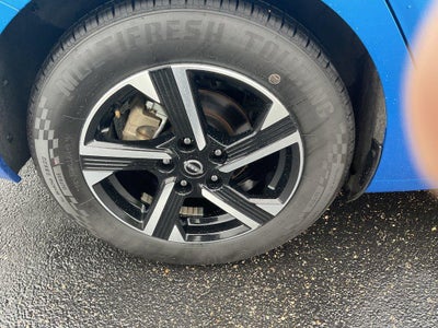 2024 Nissan Sentra SV CVT