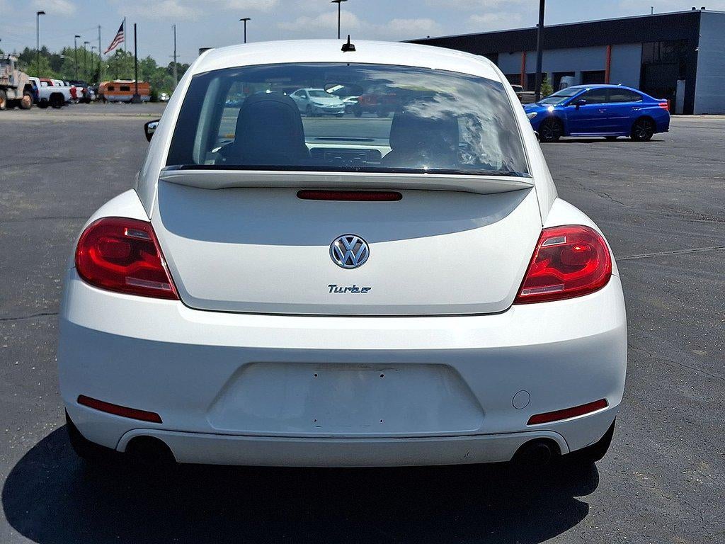 2012 Volkswagen Beetle 2dr Cpe DSG 2.0T Turbo PZEV