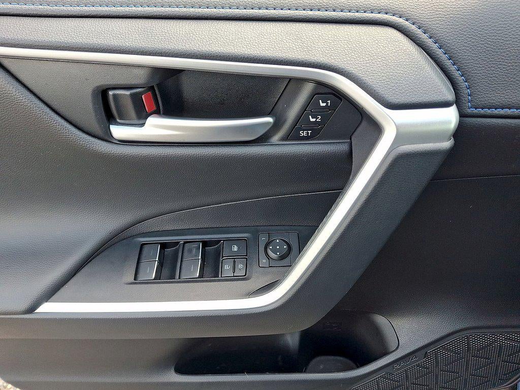 2025 Toyota Rav4 Hybrid XSE AWD (Natl)