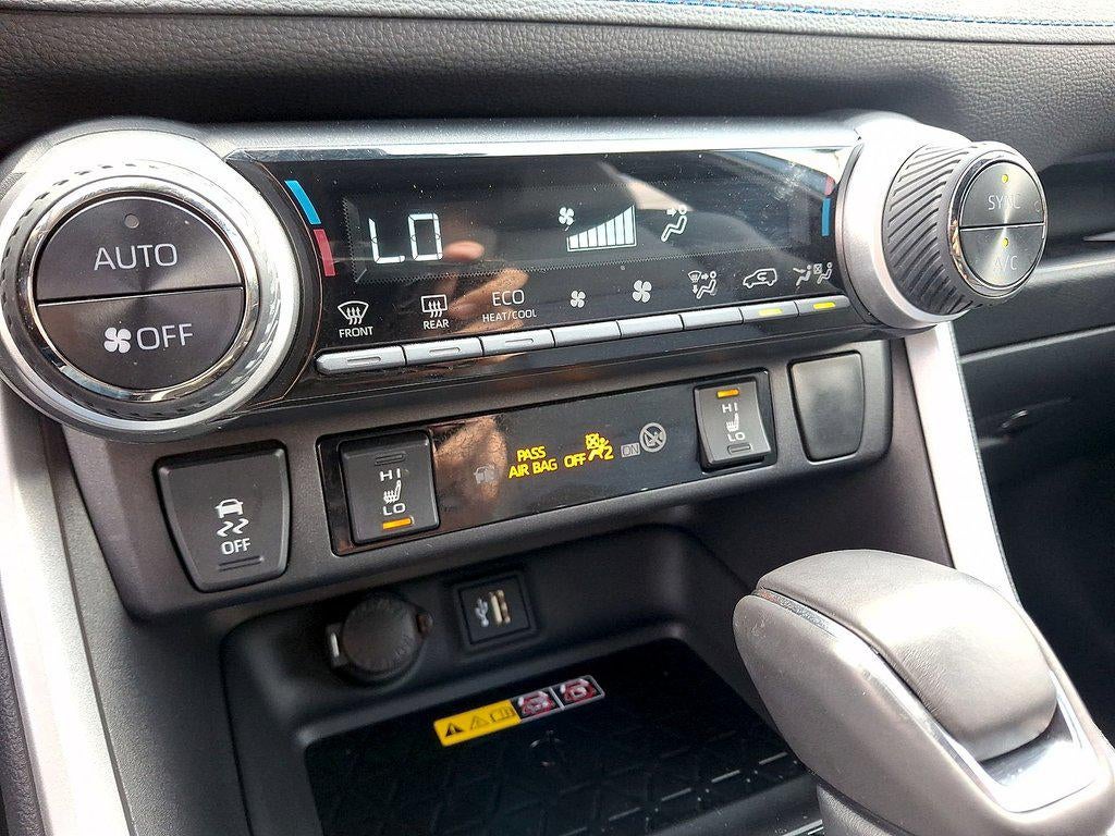 2025 Toyota Rav4 Hybrid XSE AWD (Natl)