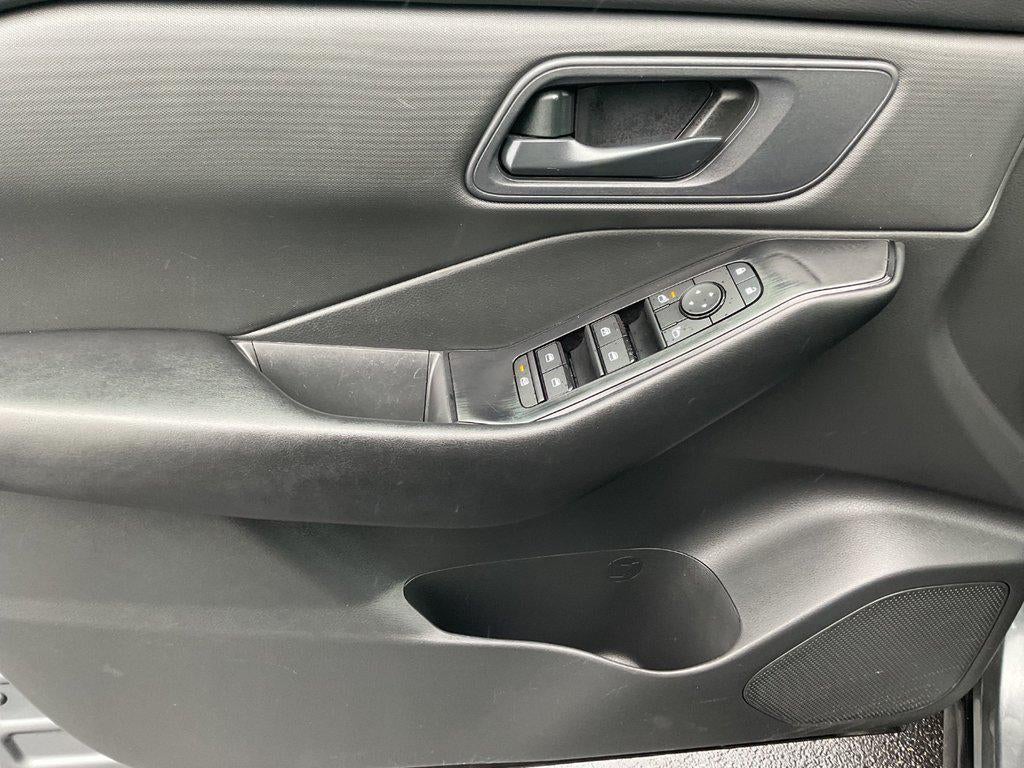 2024 Nissan Rogue FWD S