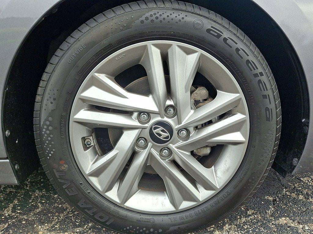 2019 Hyundai Elantra Value Edition Auto