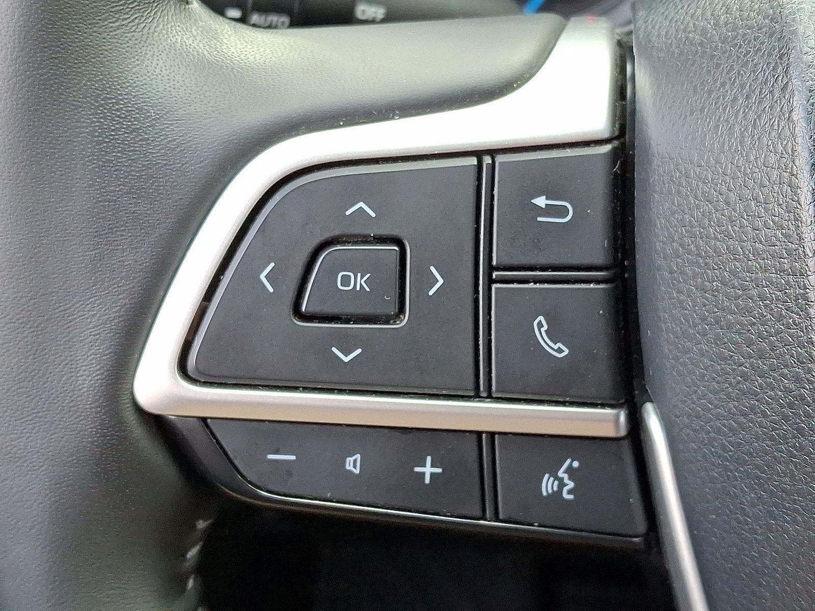 2023 Toyota Highlander Hybrid LE