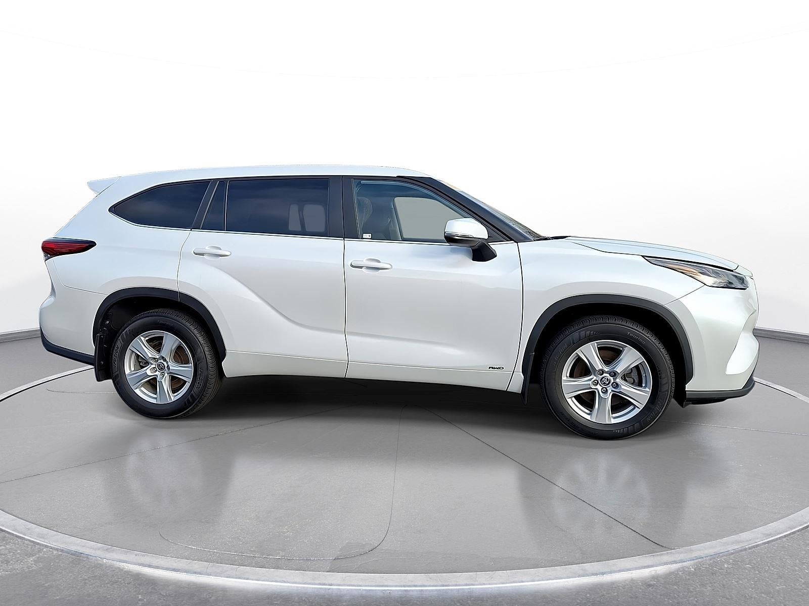 2023 Toyota Highlander Hybrid LE