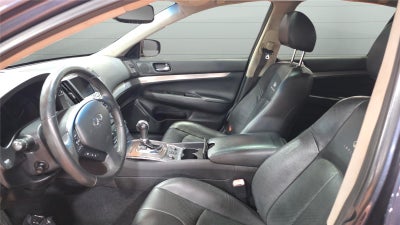 2012 INFINITI G37 Sedan x