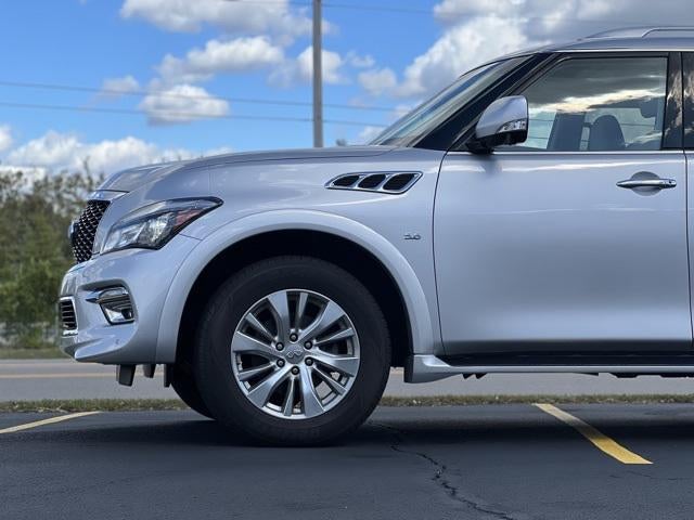 2017 INFINITI QX80 RWD