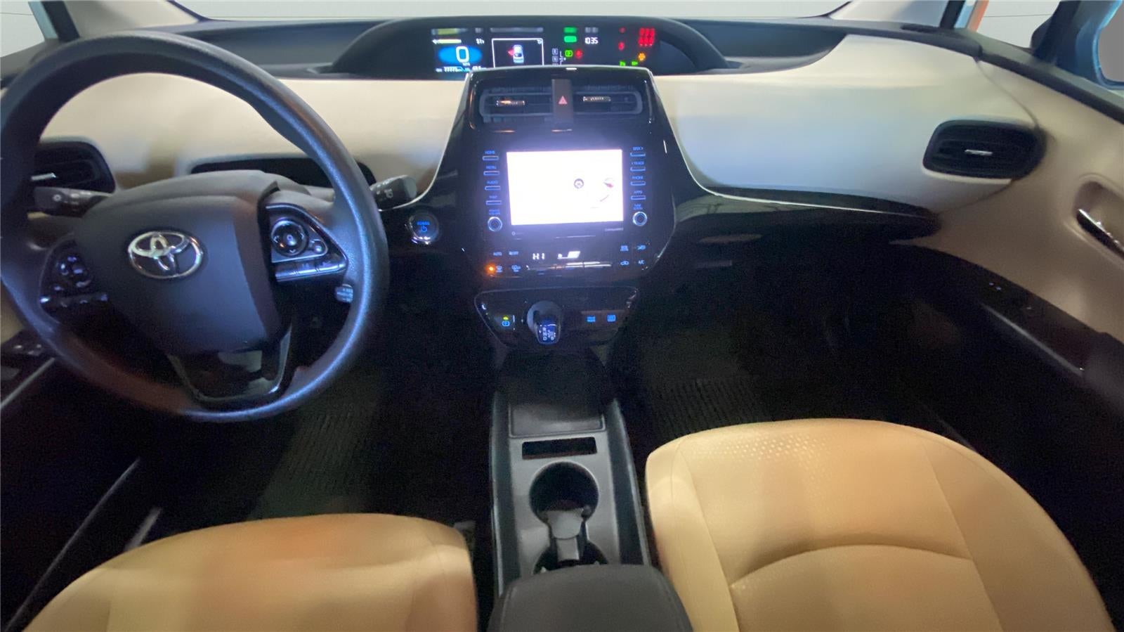 2022 Toyota Prius LE