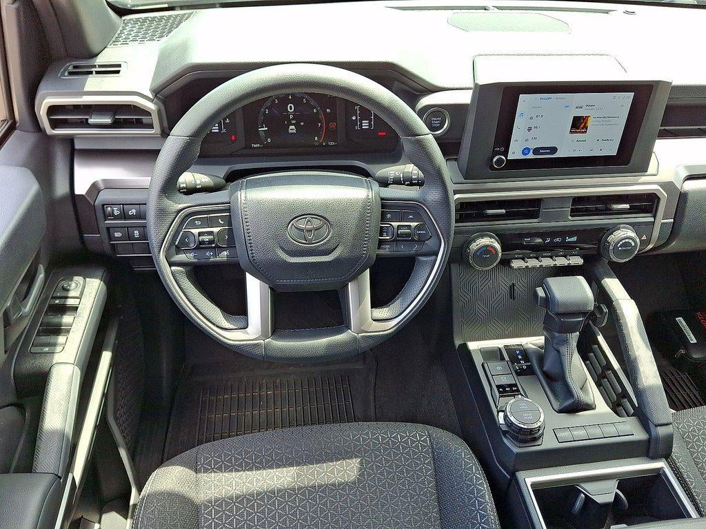 2025 Toyota 4Runner SR5 4WD (Natl)