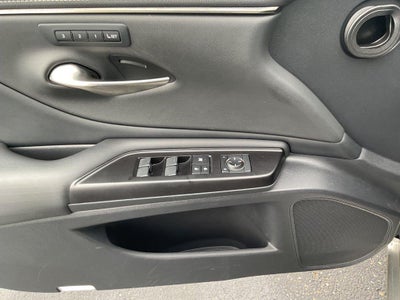 2019 Lexus Es ES 300h Luxury FWD