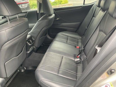 2019 Lexus Es ES 300h Luxury FWD