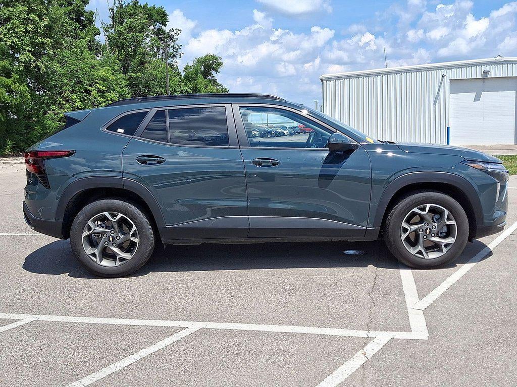 2026 Chevrolet Trax FWD 4dr LT
