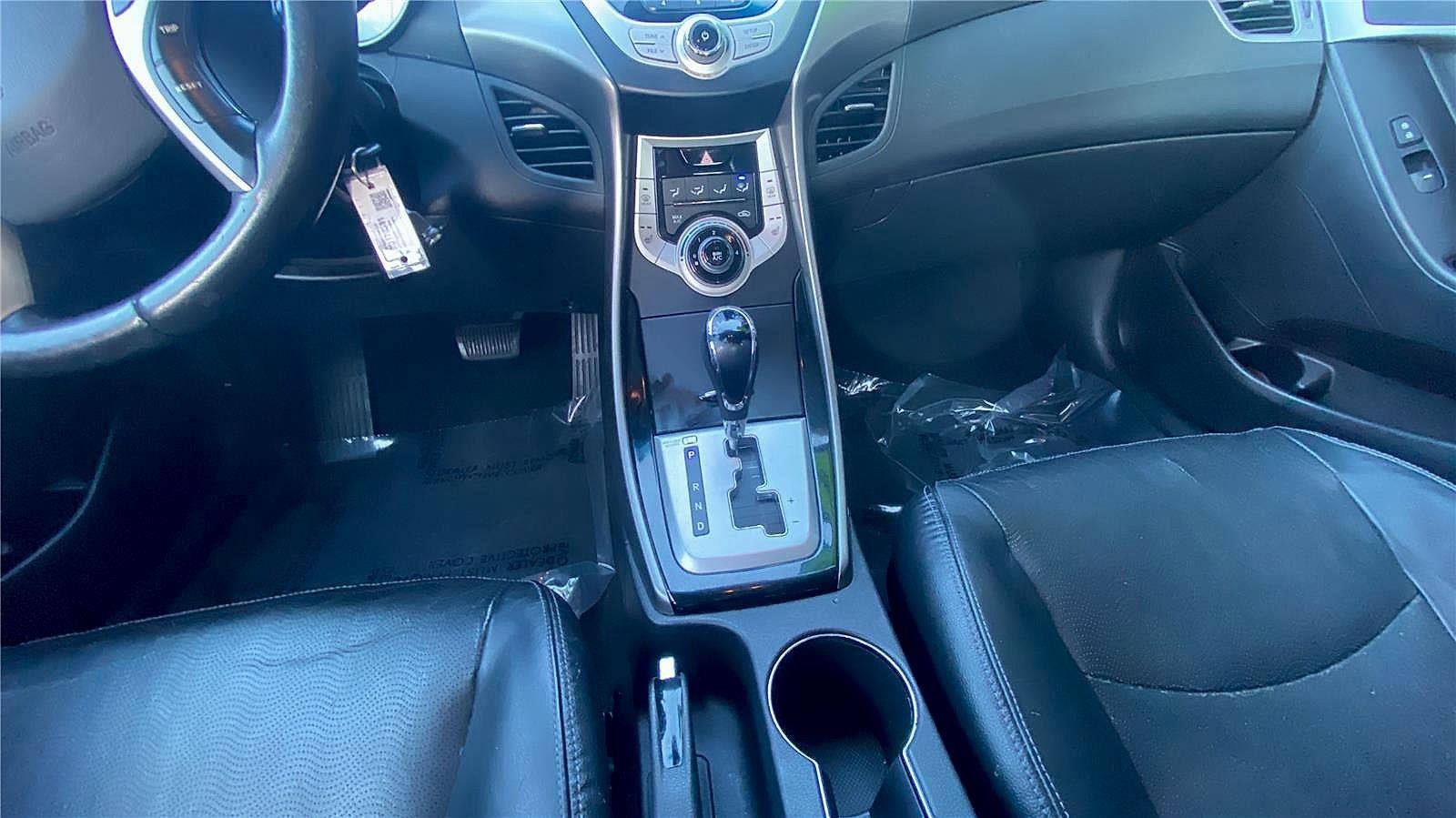 2011 Hyundai Elantra Ltd