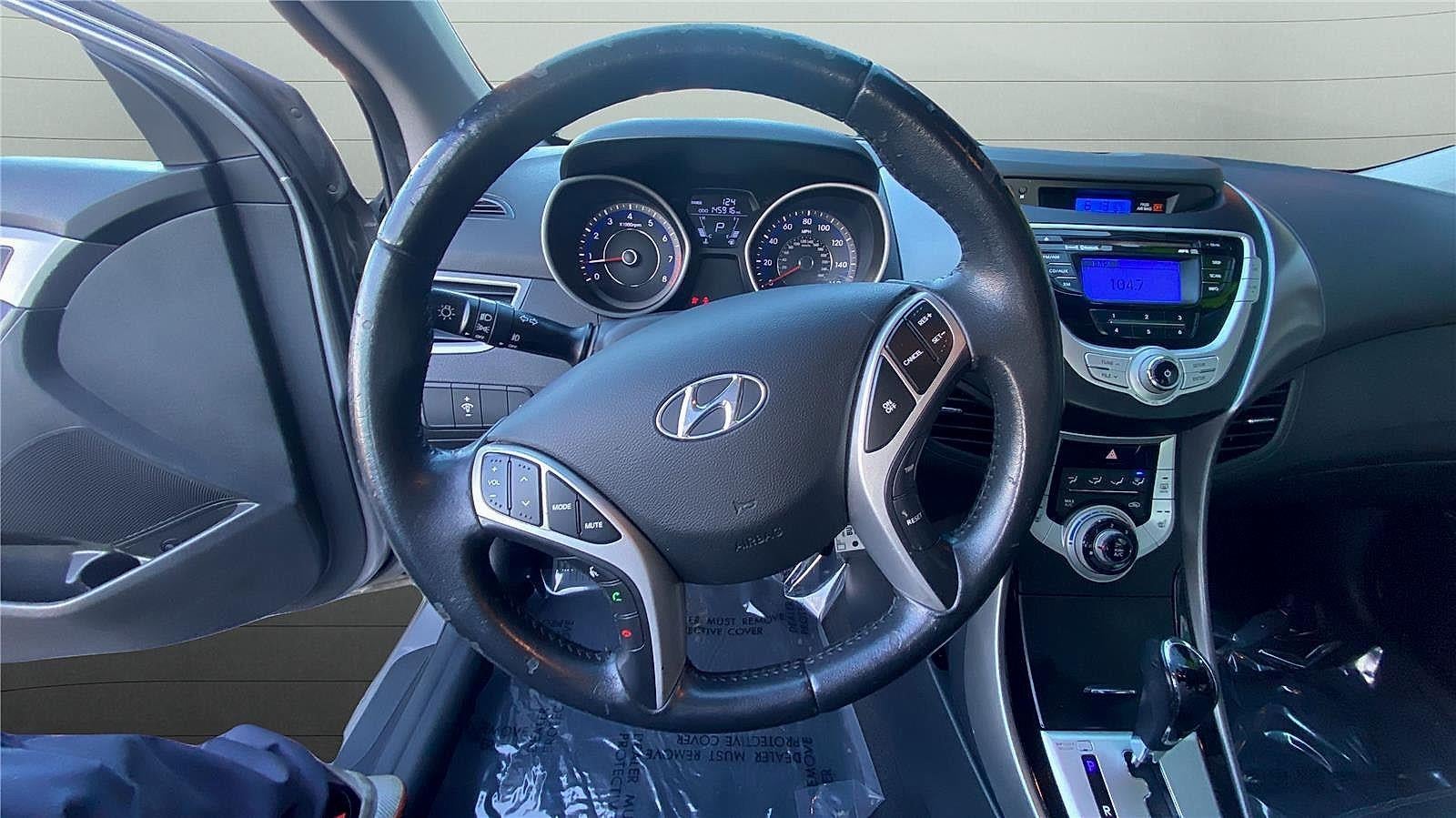 2011 Hyundai Elantra Ltd