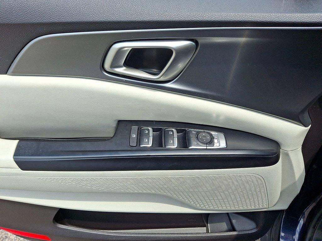 2024 Kia Carnival LX FWD w/Seat Pkg
