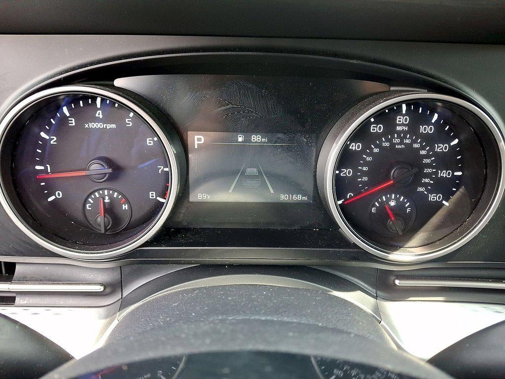 2024 Kia Carnival LX FWD w/Seat Pkg