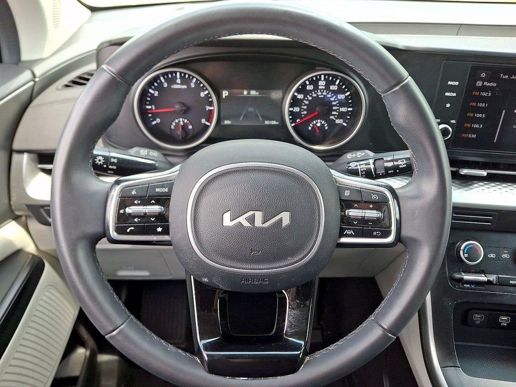 2024 Kia Carnival LX FWD w/Seat Pkg