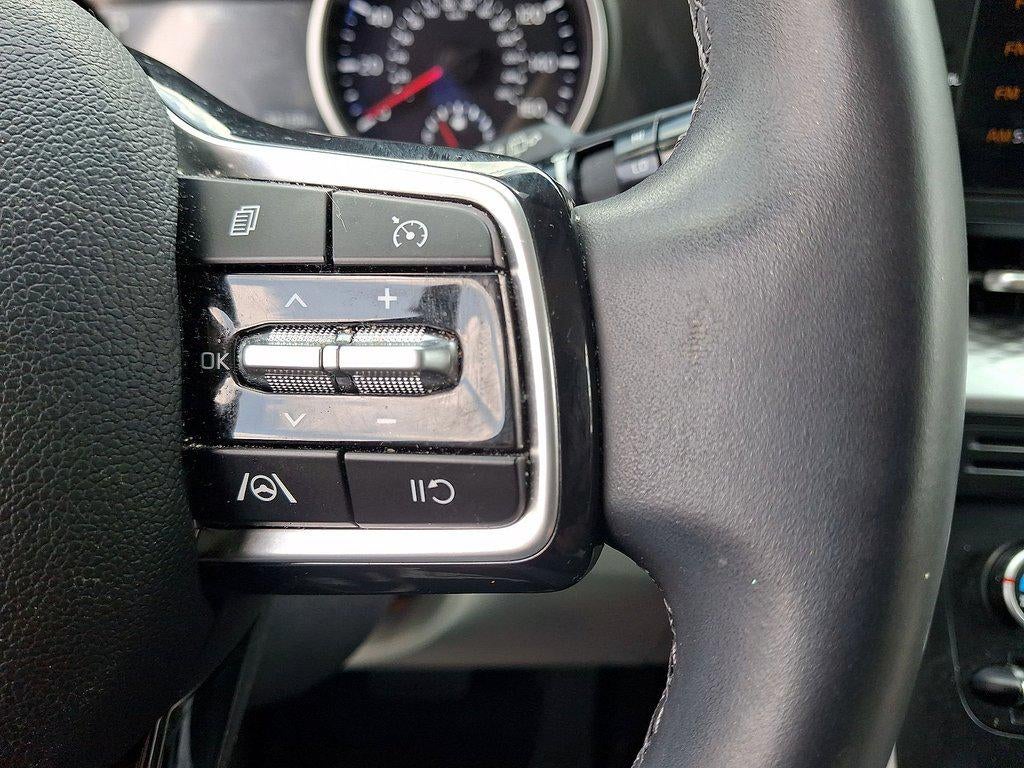 2024 Kia Carnival LX FWD w/Seat Pkg