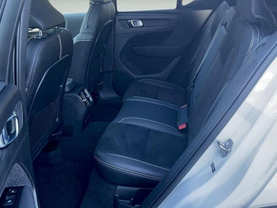 2021 Volvo XC40 Recharge P8 eAWD Pure Electric