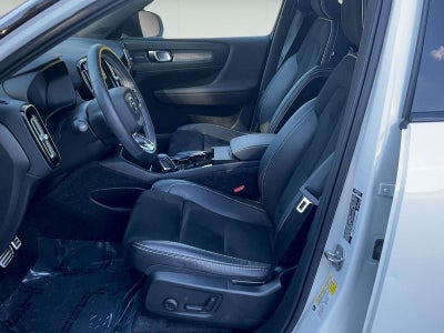 2021 Volvo XC40 Recharge P8 eAWD Pure Electric