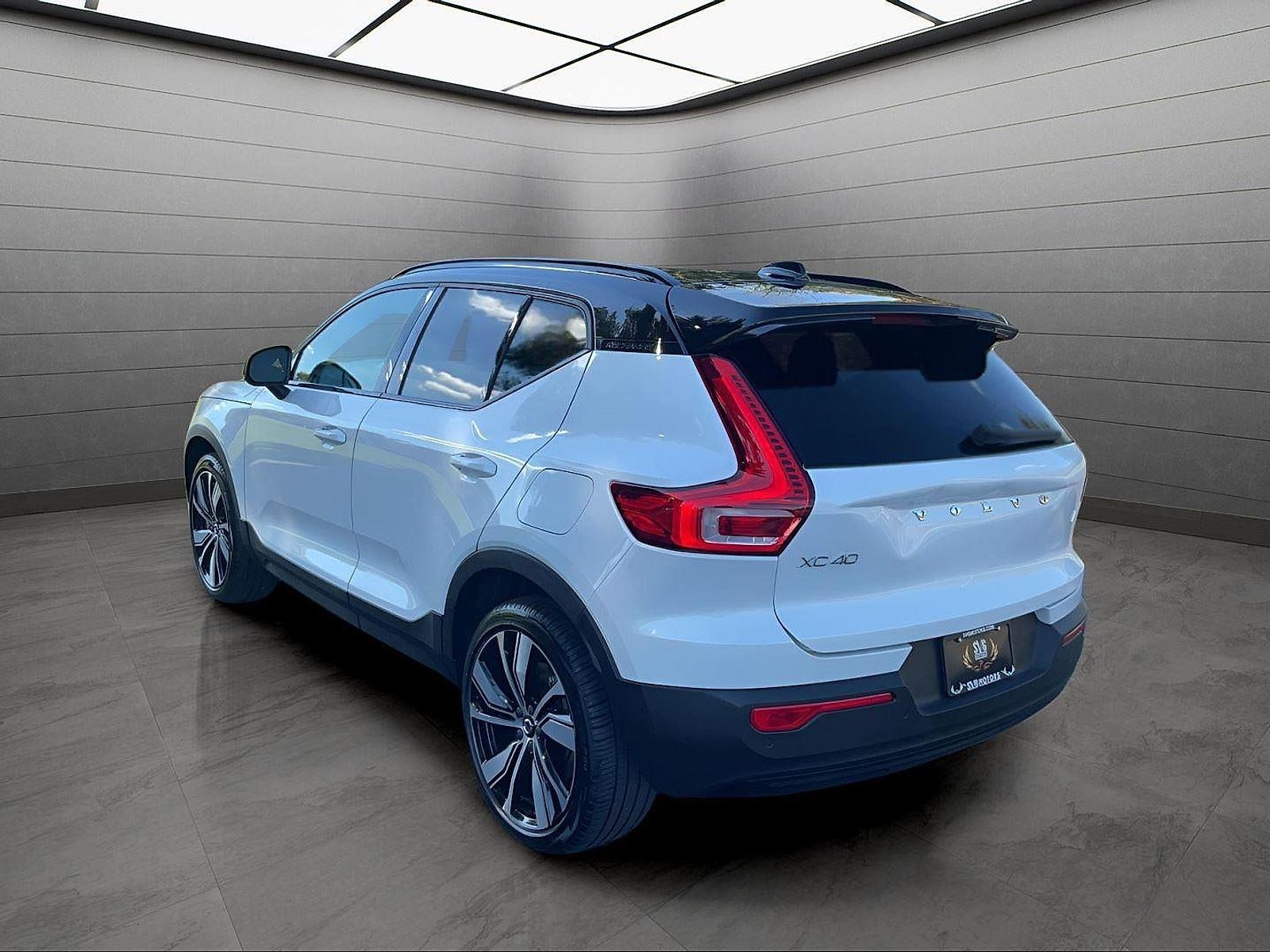 2021 Volvo XC40 Recharge P8 eAWD Pure Electric