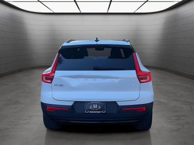 2021 Volvo XC40 Recharge P8 eAWD Pure Electric