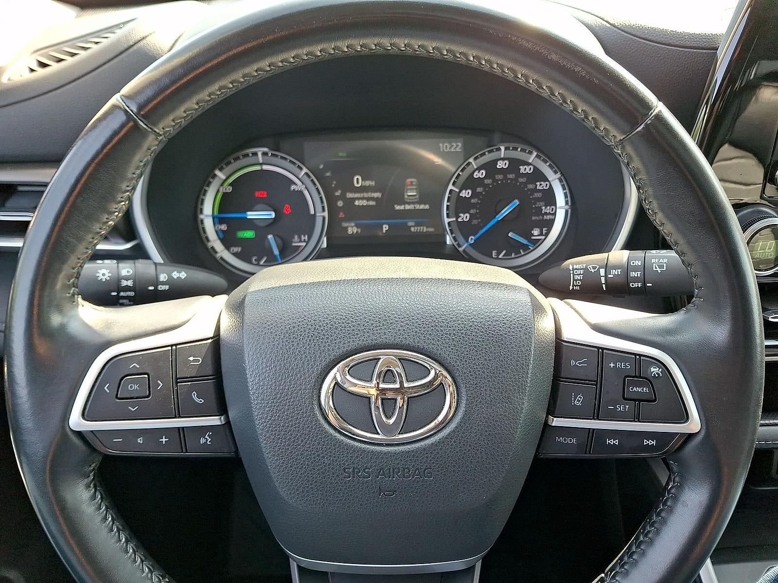 2022 Toyota Highlander Hybrid XLE