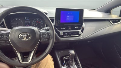 2025 Toyota Corolla Hatchback SE