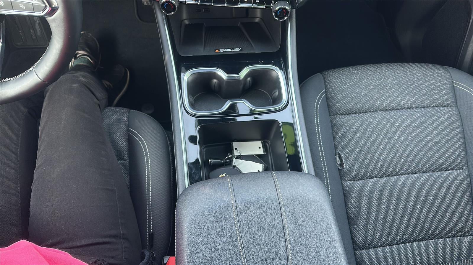 2025 Chevrolet Traverse FWD LT