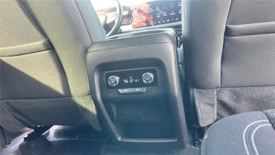 2025 Chevrolet Traverse FWD LT