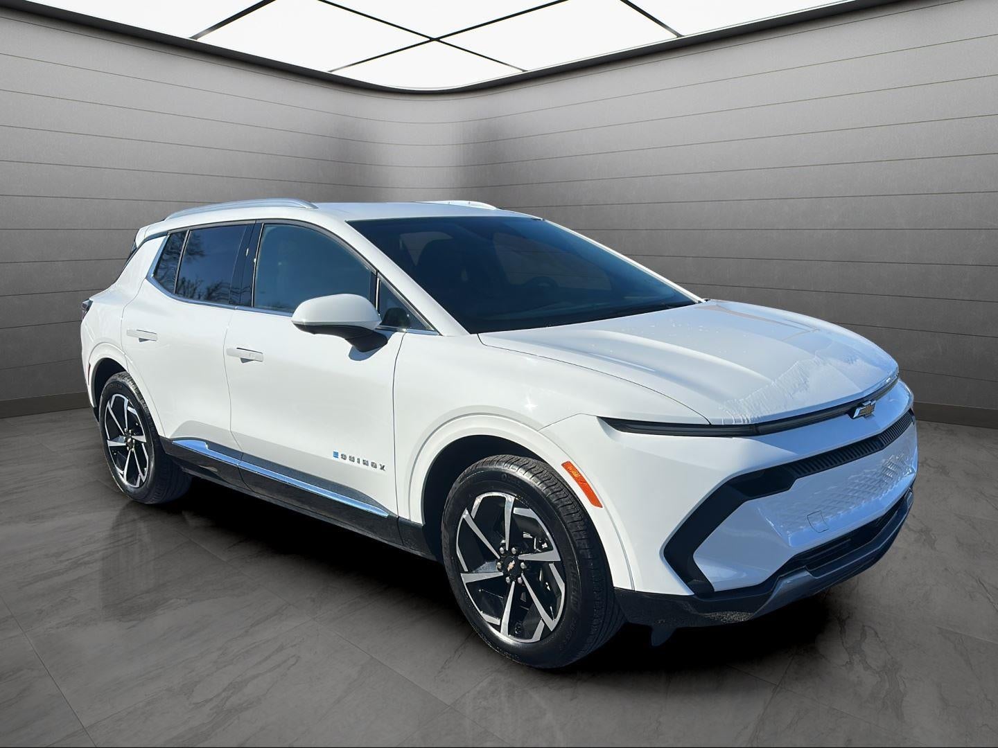 2024 Chevrolet Equinox EV LT